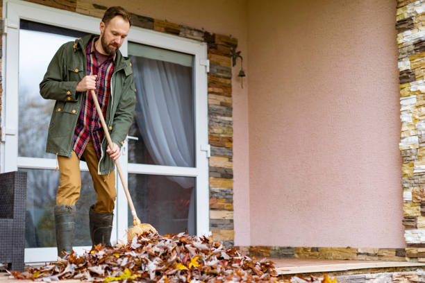 Best Garage Cleanout Services  in Saco, ME